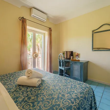 ホテル Terme Zi Carmela Forio di Ischia